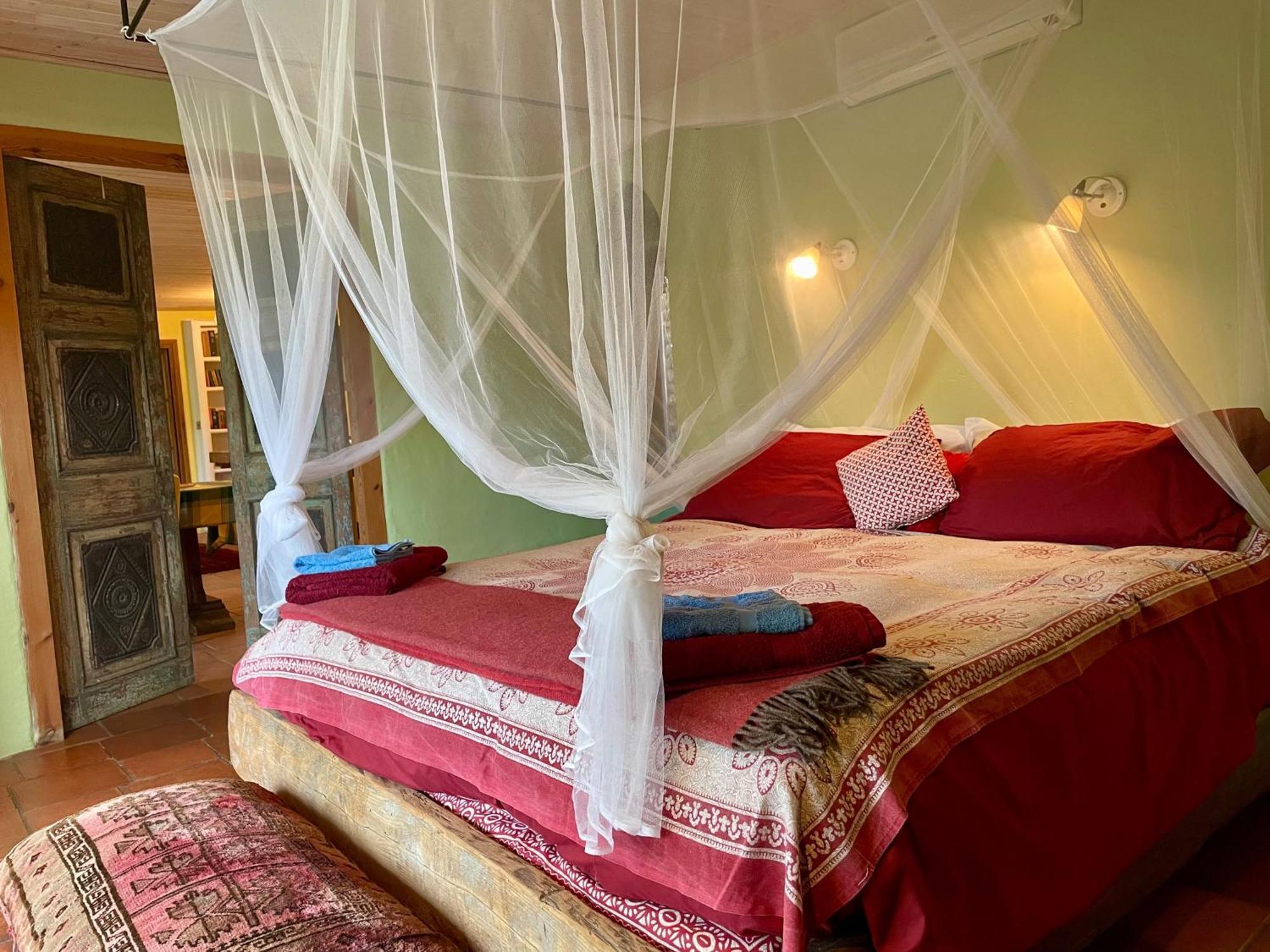 Beautiful Coastal Retreat In Punta Paloma Tarifaアパートメント エクステリア 写真